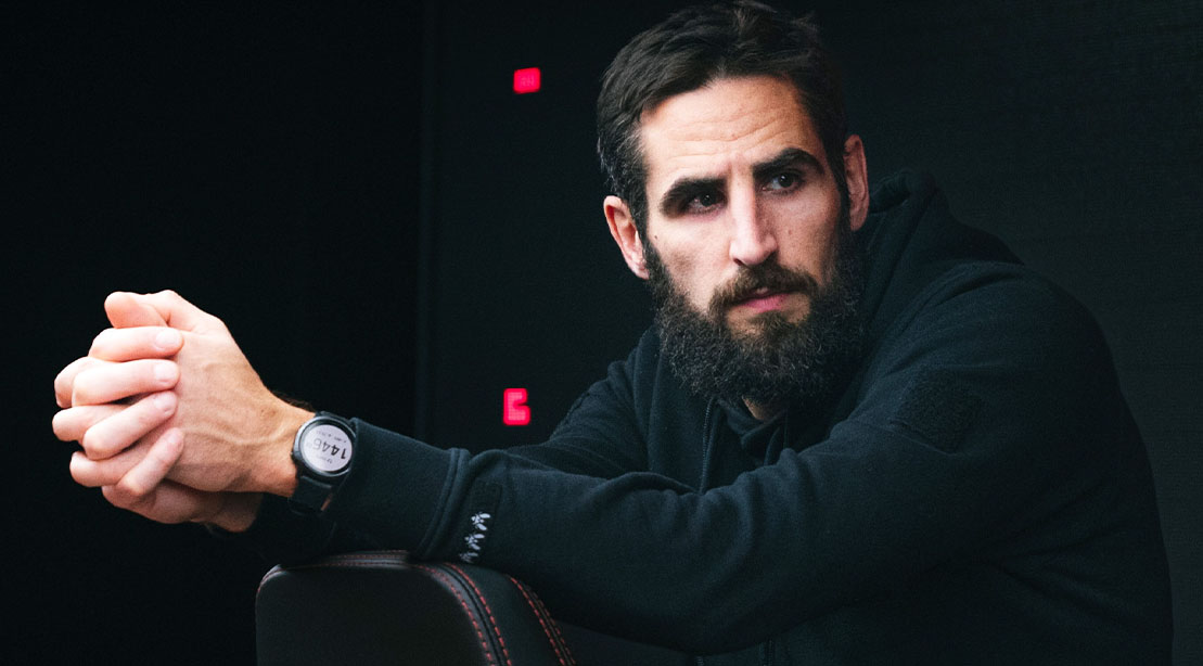 Matthieu Péché looking on his esport team